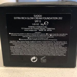 SUQQU Extra Rich Glow Foundation